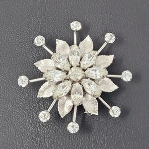 Vintage Krementz Signed Atomic Flower Brooch Pendant 3D Silver Clear Rhinestones